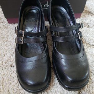 Dansko Babette Black shoes
